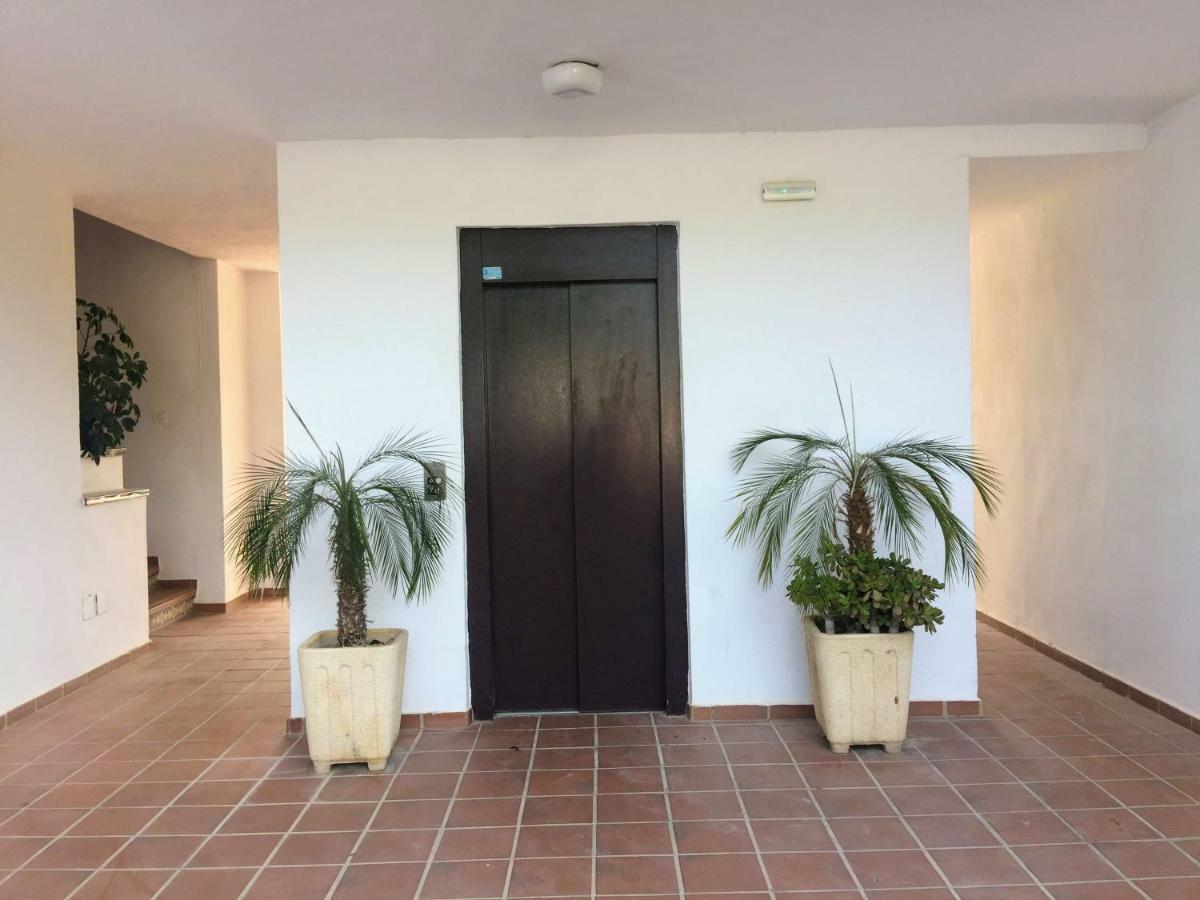 Lauro Golf Apartment 'Bamboo' Алаурін-де-ла-Торре Екстер'єр фото